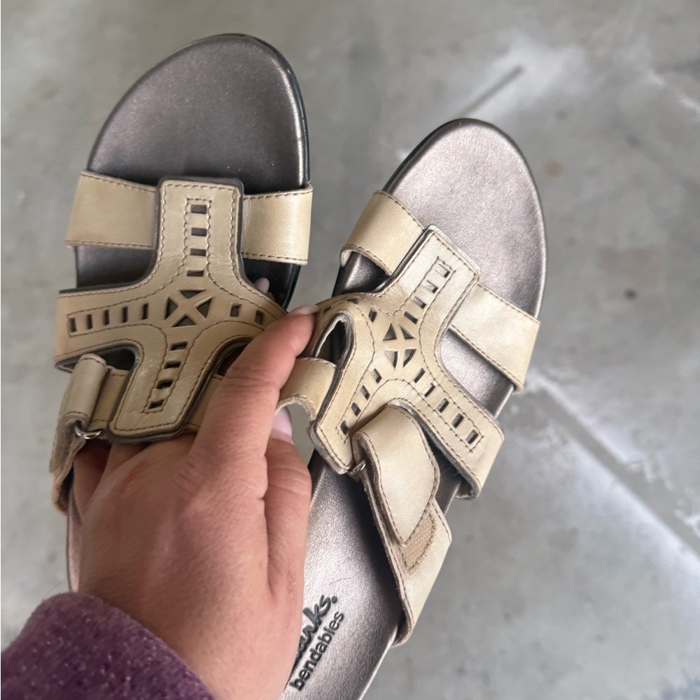 Clarks Beige and Silver Women Sandals